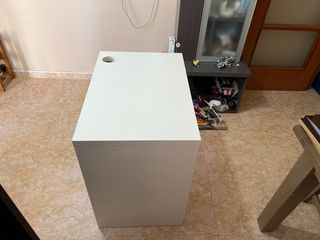 Escritorio blanco 50x75cm precio negociable