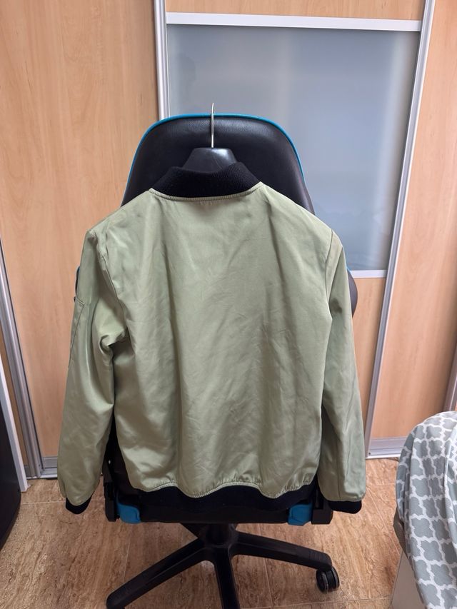 Chaqueta bomber verde chico