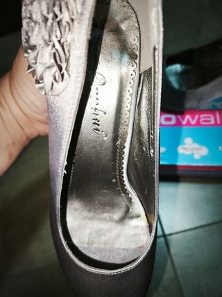 Zapatos de fiesta grises T38 nuevos