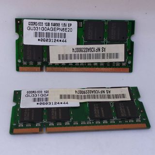(2 GB) 2 x 1GB Memorias RAM DDR2 para portátil