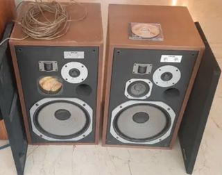 pareja de altavoces Pioneer HPM 100