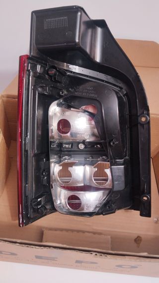 Piloto trasero Multivan