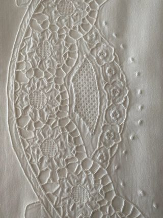 Juego Sábanas Algodón Bordadas a Mano NUEVO