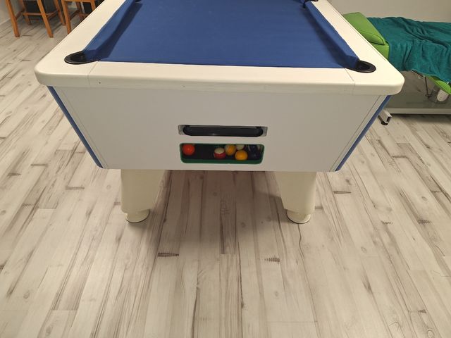 Mesa de billar Blanca y Azul PRECIO NEGOCIABLE