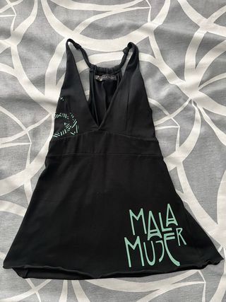 Camiseta tirantes negra Mala Mujer