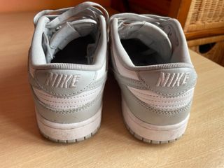 Nike Dunk Gris y Blanco