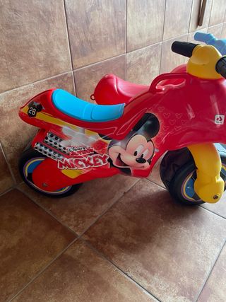 Lote 3 correpasillos niños/niñas 1-4 años