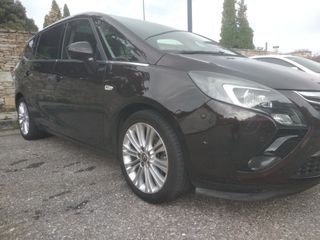 Opel Zafira Tourer 2014
