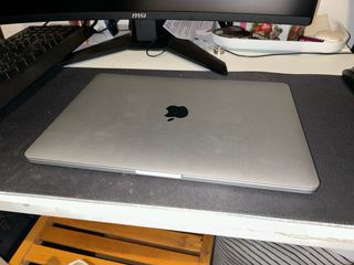 MacBook Pro M2 2022 Plata