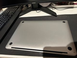 MacBook Pro M2 2022 Plata