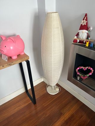 Lámpara de pie Ikea Abombada