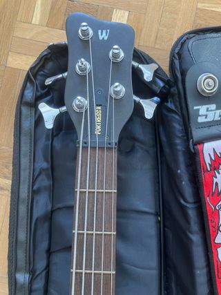 Bajo Warwick Fortress One 5 cuerdas