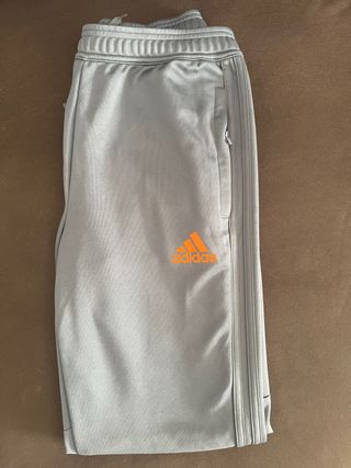Pantalón chándal largo gris Adidas