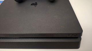 PS4 Slim 500GB + FIFA 20