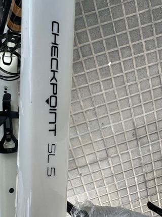 Bicicleta Gravel Trek Checkpoint SL5