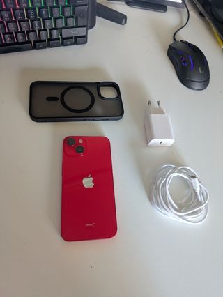iPhone 14 · 128GB · Product RED · Muy Cuidado