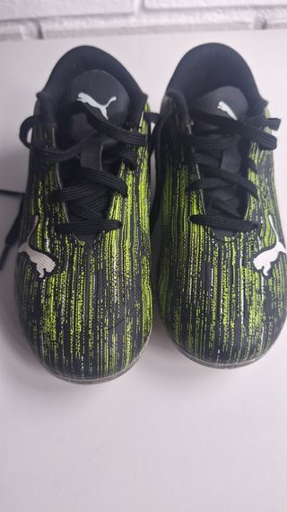 Botas de fútbol