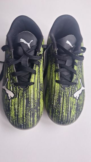 Botas de fútbol