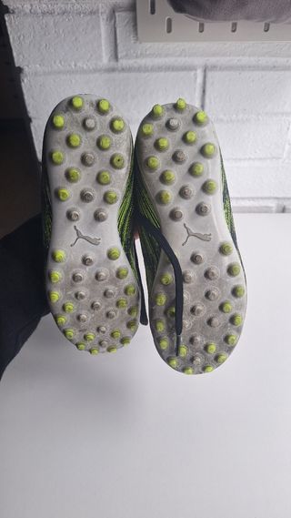 Botas de fútbol