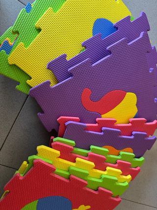 Alfombra infantil multicolor goma