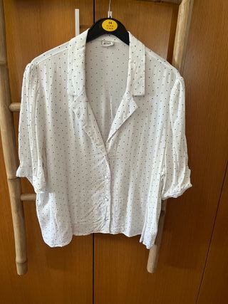 Blusa blanca topos Pimkie