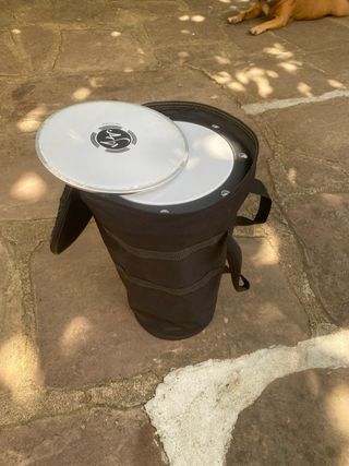 Darbuka nueva con recambio y funda portadarbuka