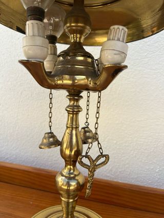 Lámpara de latón dorada vintage