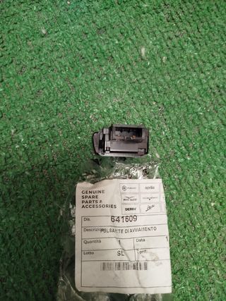 Pulsador botón arranque Vespa LX GT MP3 Beberly X7