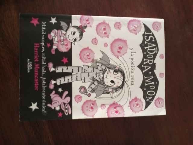Isadora Moon 11 - Isadora Moon y la poción rosa...