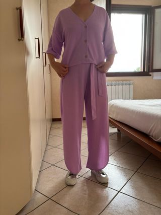 Completo blusa e pantalone lilla