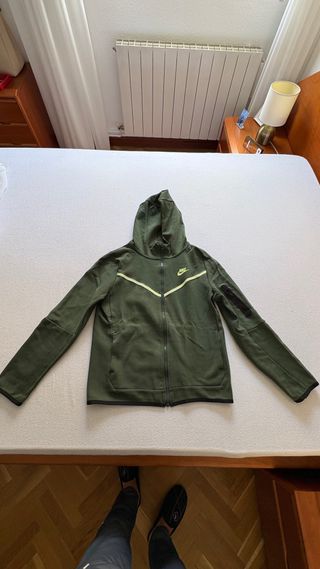Chándal Nike Tech Fleece tallaje NIÑO
