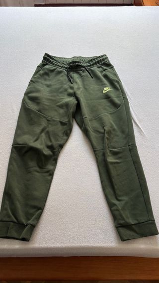 Chándal Nike Tech Fleece tallaje NIÑO
