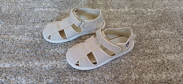 Sandalias niño talla 27