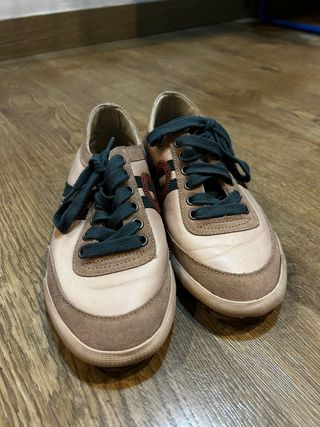 Zapatillas Retro Beige y Marrón