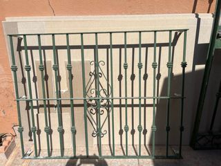 Reja de forja para ventana