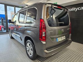TOYOTA Proace City Verso 1.2 96kW 130CV Family Adv