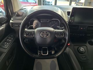 TOYOTA Proace City Verso 1.2 96kW 130CV Family Adv