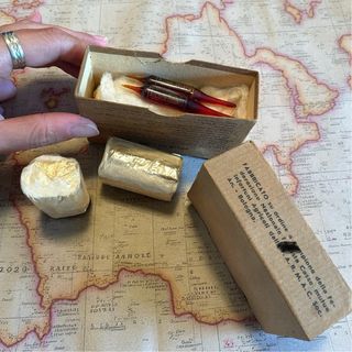 Kit antico pronto soccorso fascista anni '30