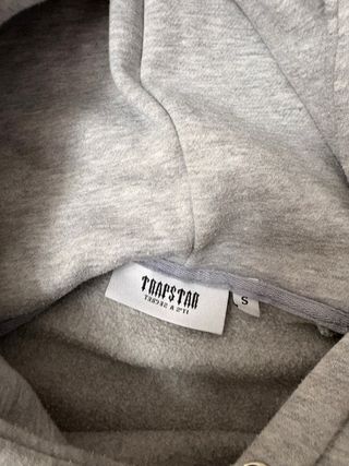 PACK TRAPSTAR : RIÑONERA TRAPSTAR Y CHANDAL