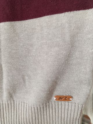 Jersey JVZ Hombre Talla XS Color Morado y gris