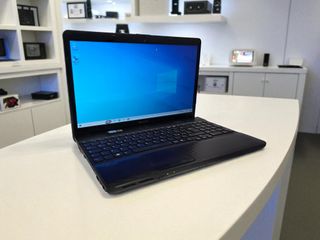 Notebook  Sony Vaio i5  Pro  16 GB RAM- SSD con Wi