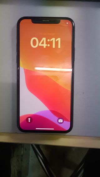 iPhone 11 Pro muy buen estado