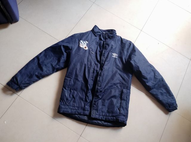 Chaqueta Umbro FC Europa Barcelona Azul