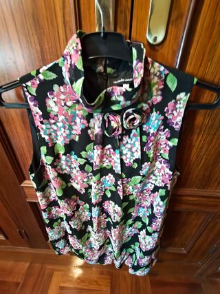 Top coqueto sin usar