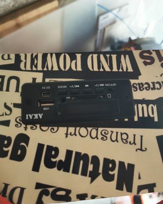 Radio Portatile Bluetooth Sd ricaricabile Beige