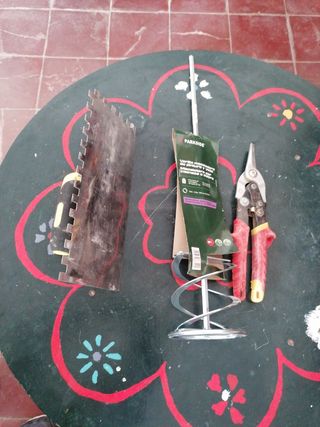 LOTE DE HERRAMIENTAS 