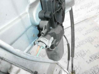 MOTOR ELEVALUNAS DELANTERO DERECHO RENAULT CLIO I
