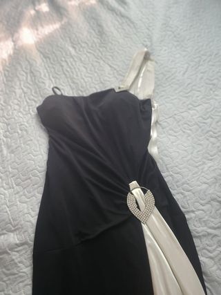 Vestido de fiesta negro y blanco