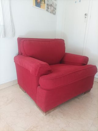 Sillón individual rojo oscuro