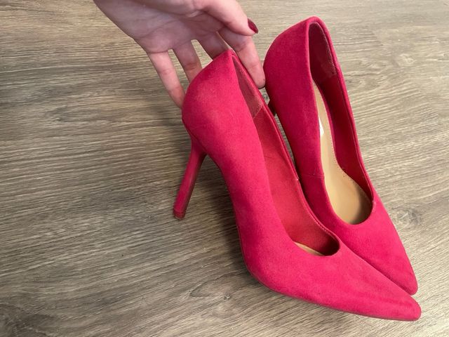 Calcanhares cor-de-rosa